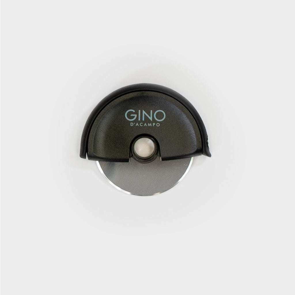 Disc Style Pizza Cutter
